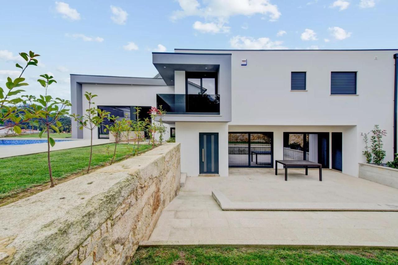 Sunhouse Villa Еспосенде Екстериор снимка